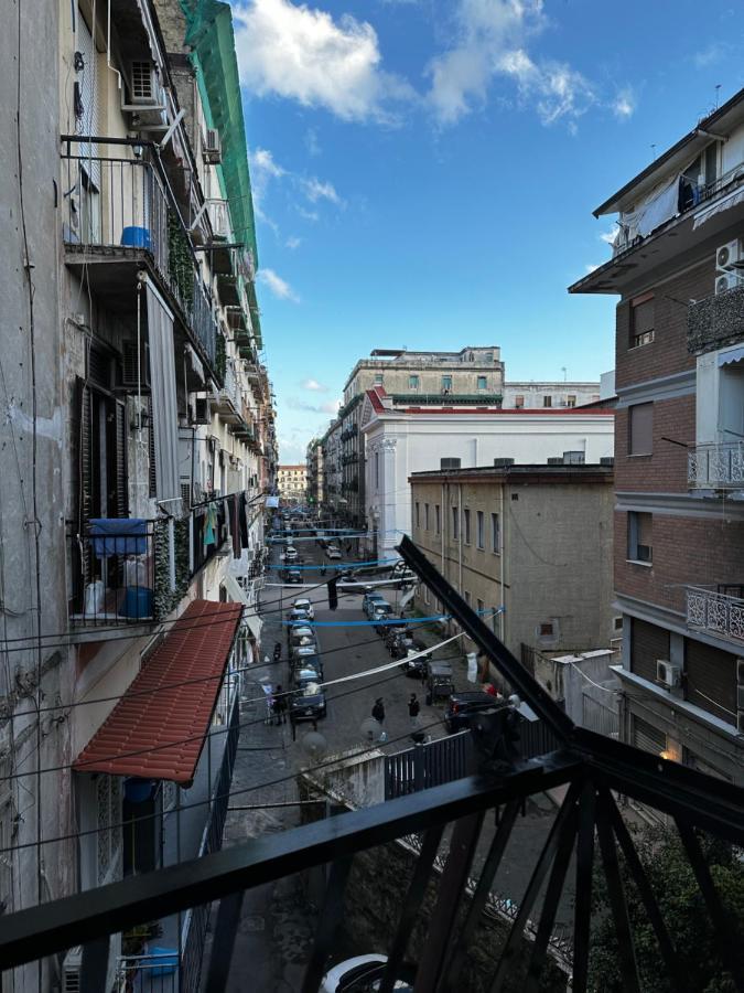 Appartamento La Casa Di Ale 69 Napoli Esterno foto
