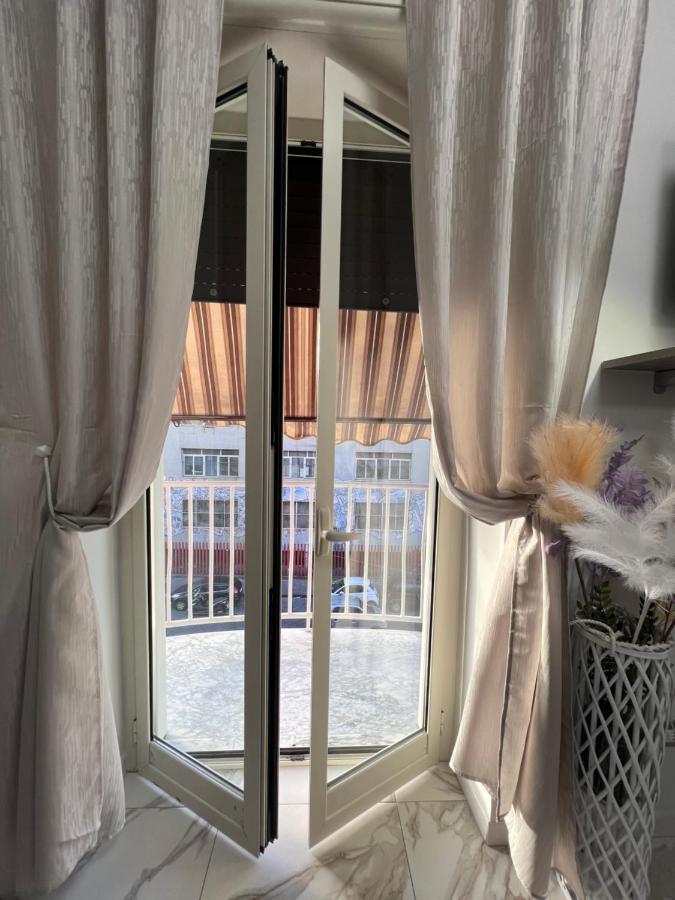 Appartamento La Casa Di Ale 69 Napoli Esterno foto